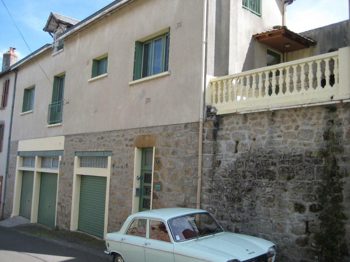 فيلا La Petite Cerise Eymoutiers  المظهر الخارجي الصورة